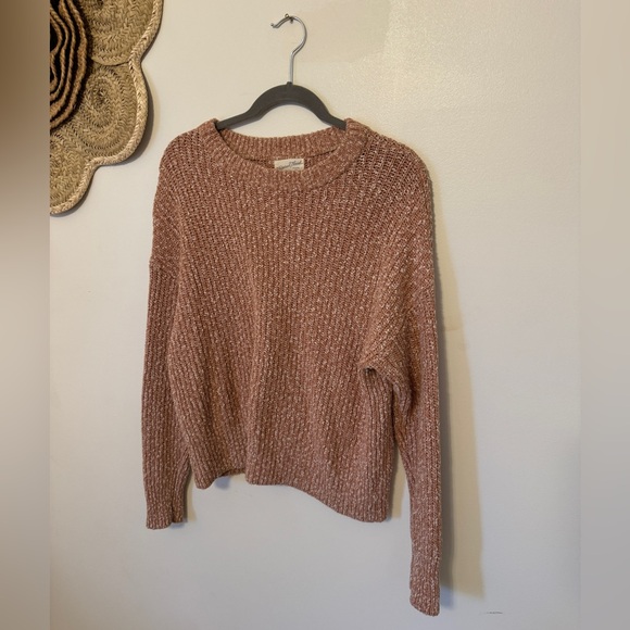 Universal Thread Pink + White Grainy Pull Over Sweater Size Medium - Picture 2 of 6